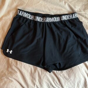 Under Armour Loose Short